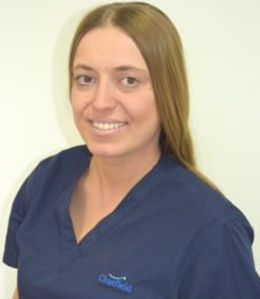 Klaudia Mmireku – Dentist at Chatfield Dental Centre