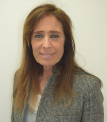 Suzi Tilbury – Receptionist at Chatfield Dental Centre