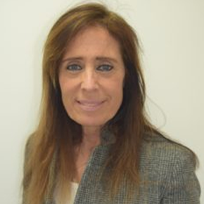 Suzi Tilbury Dentist at Chatfield Dental Centre
